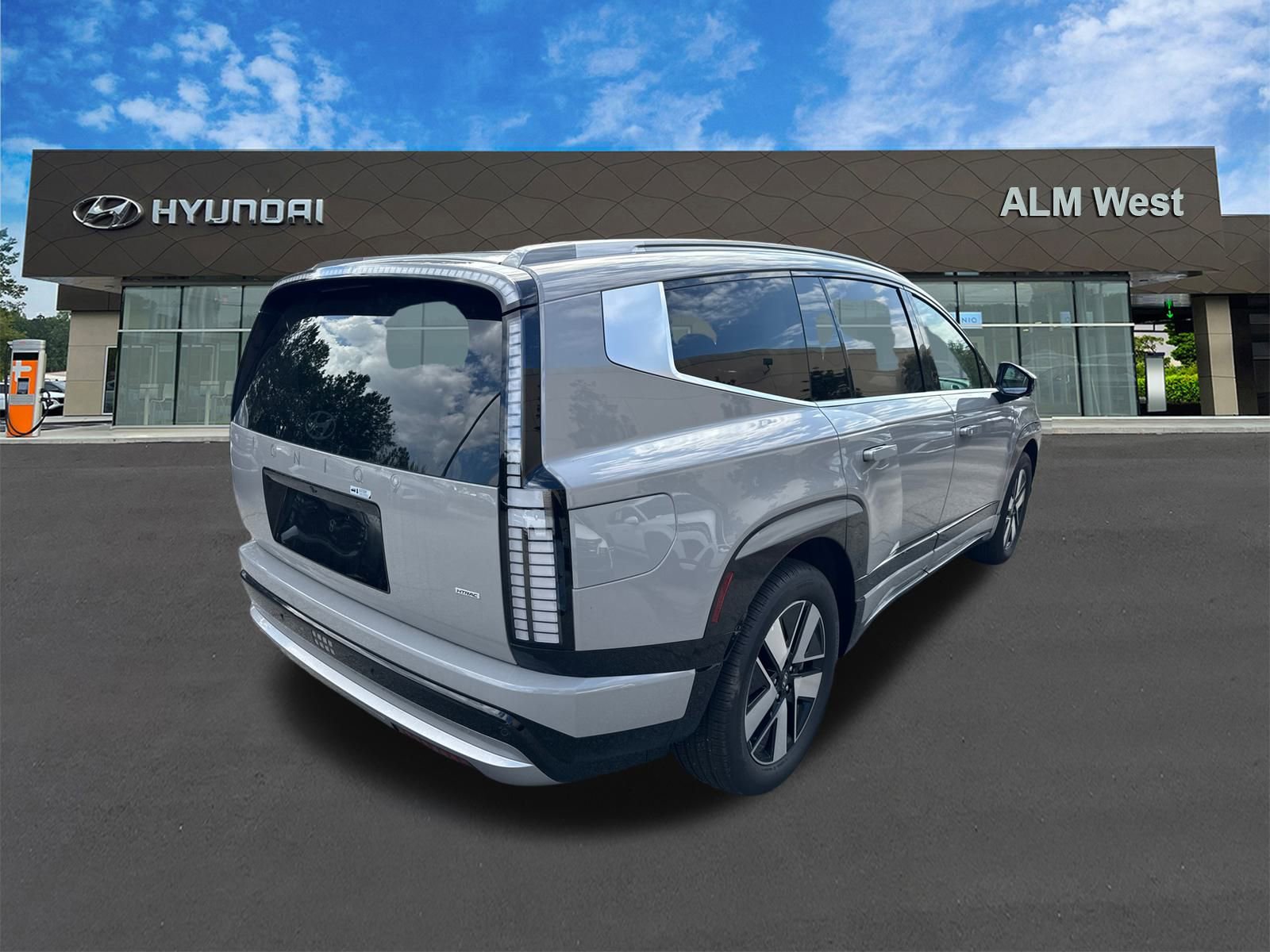 New 2026 Hyundai Ioniq 9 SEL image 5