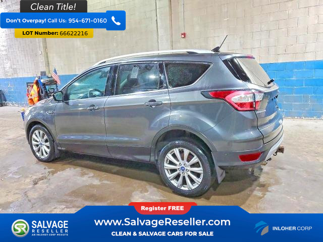 Used 2018 Ford Escape Titanium AWD/4WD image 3