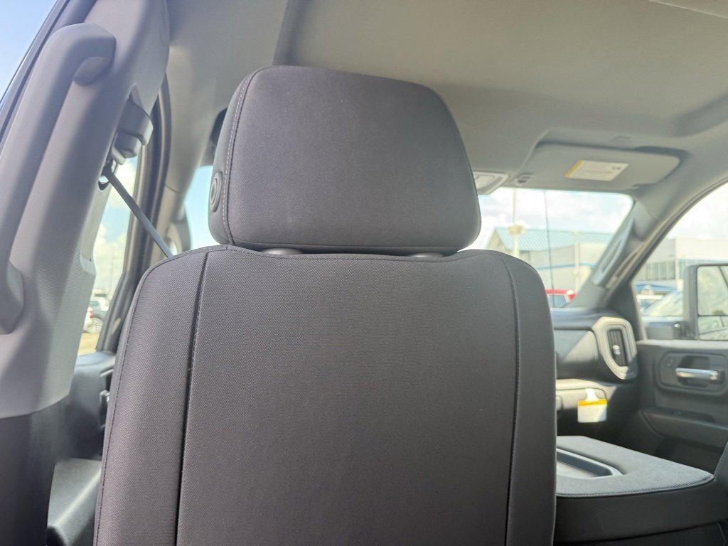 New 2026 Chevrolet Silverado 2500 Custom w/ Custom Value Package image 30