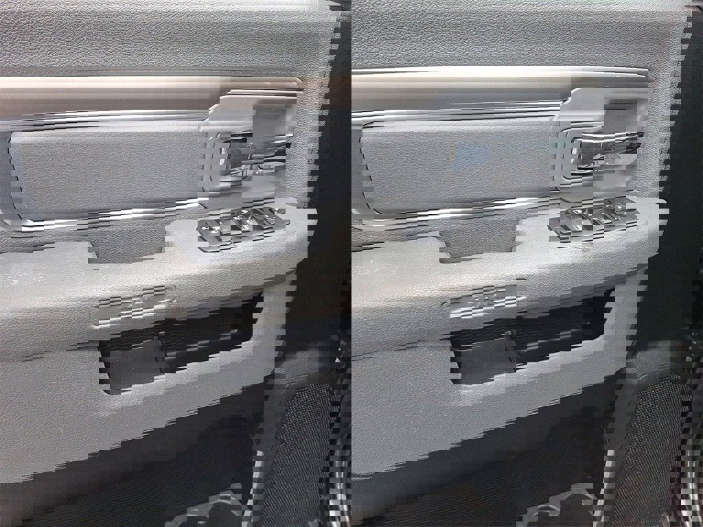 Used 2017 RAM 1500 Big Horn image 12