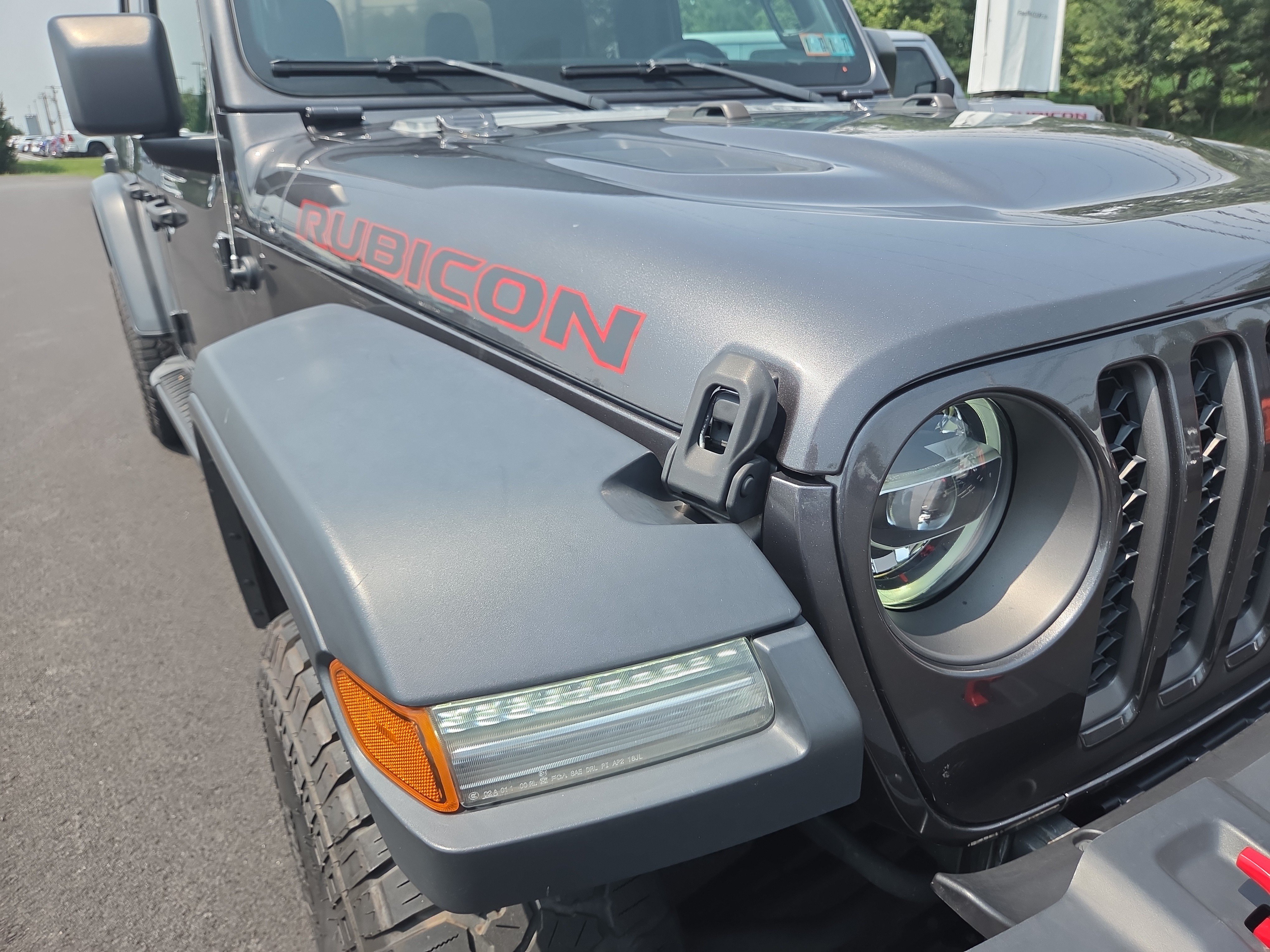 Used 2020 Jeep Gladiator Rubicon AWD/4WD image 18