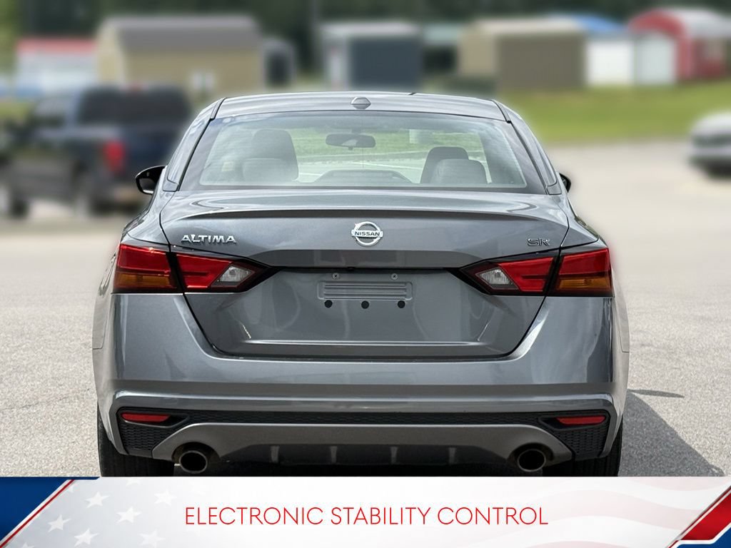 Used 2019 Nissan Altima 2.5 SR FWD image 5