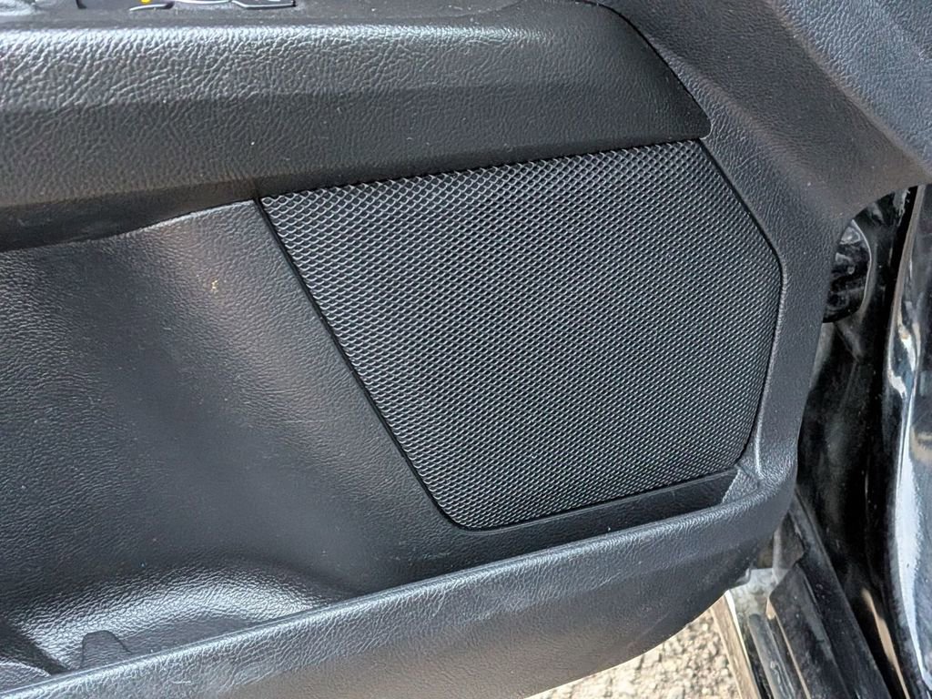 Used 2019 Ford Fusion SE image 29