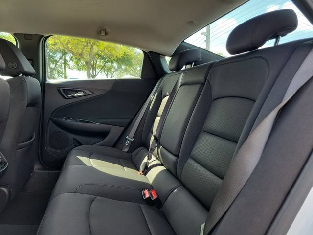 Certified 2025 Chevrolet Malibu LT FWD image 10