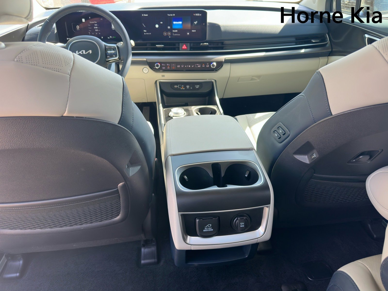 Certified 2026 Kia Carnival SX w/ SX Dark Edition Package FWD image 22