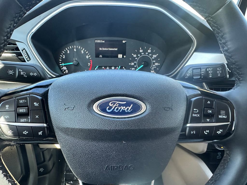 Used 2022 Ford Escape SE w/ Convenience Package FWD image 25