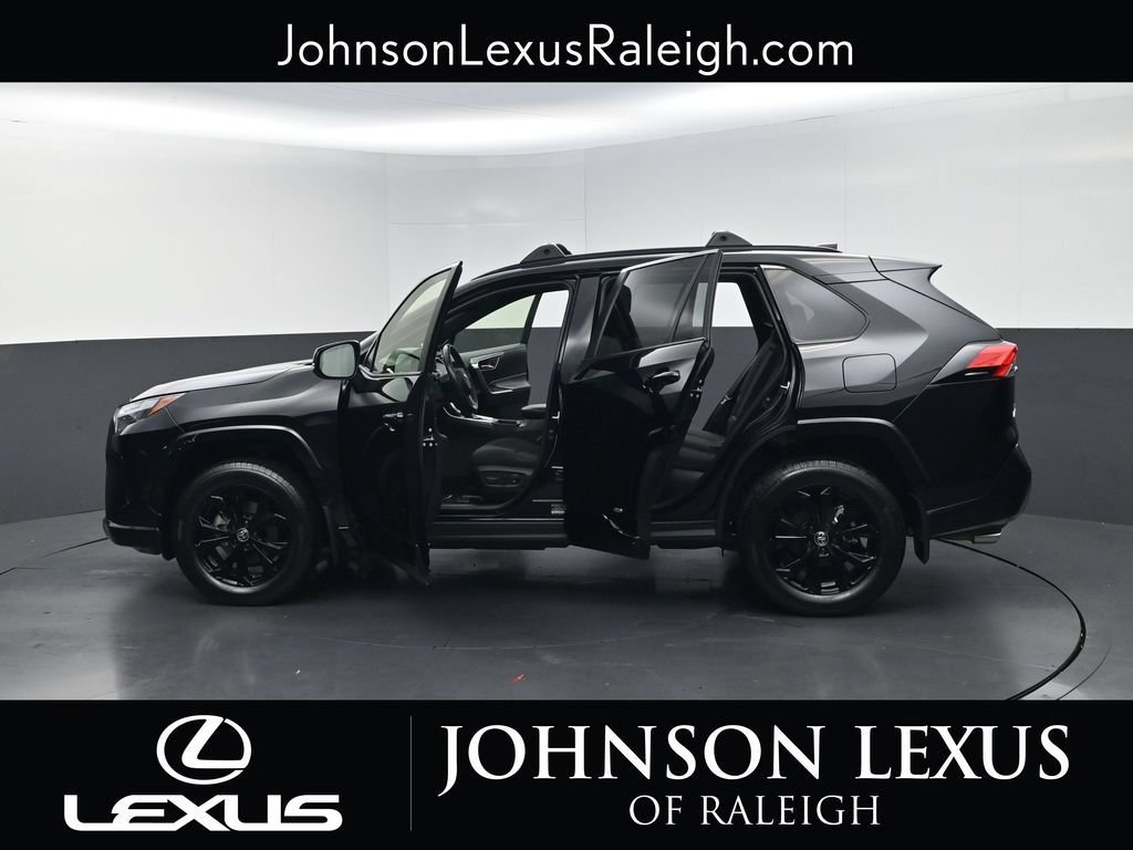 Used 2023 Toyota RAV4 SE w/ Convenience Package AWD/4WD image 35