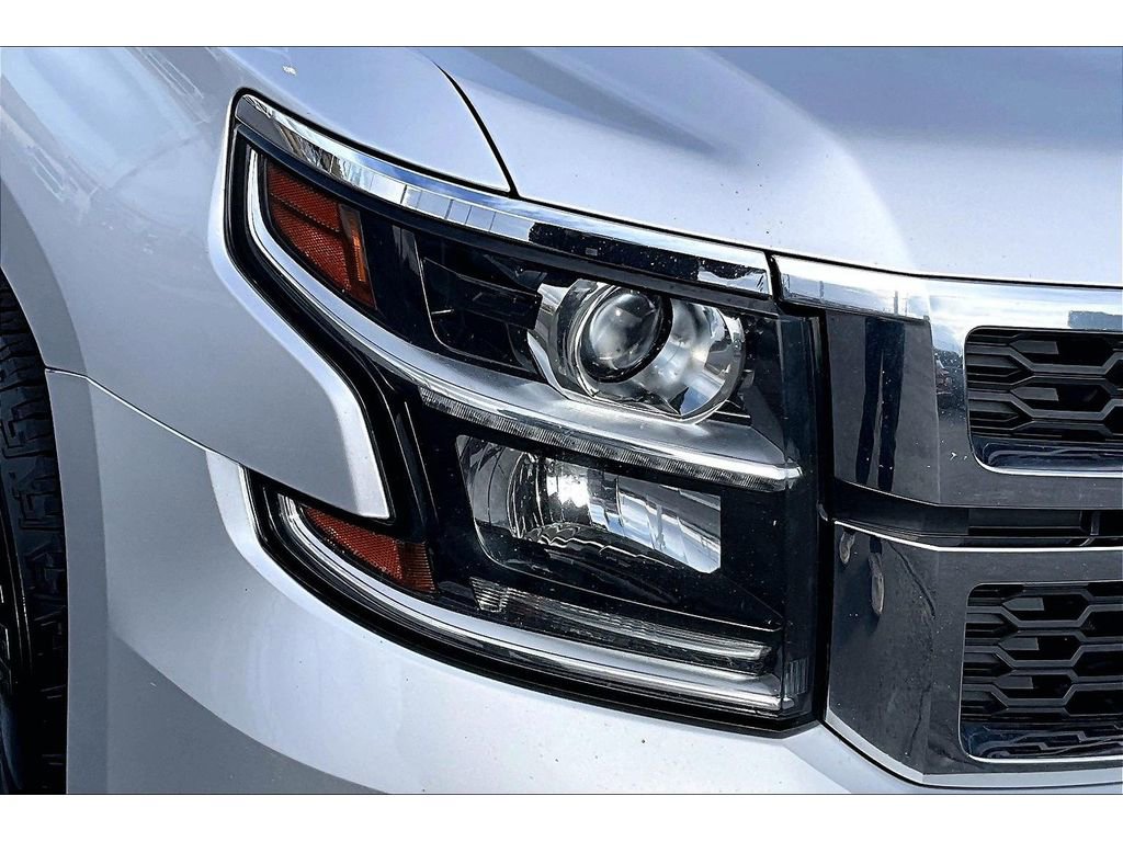 Used 2017 Chevrolet Suburban LT w/ Max Trailering Package image 26