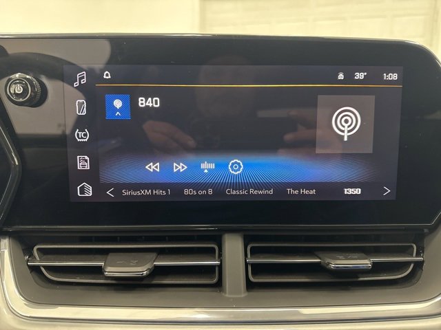 Used 2024 Chevrolet Trax LT image 15