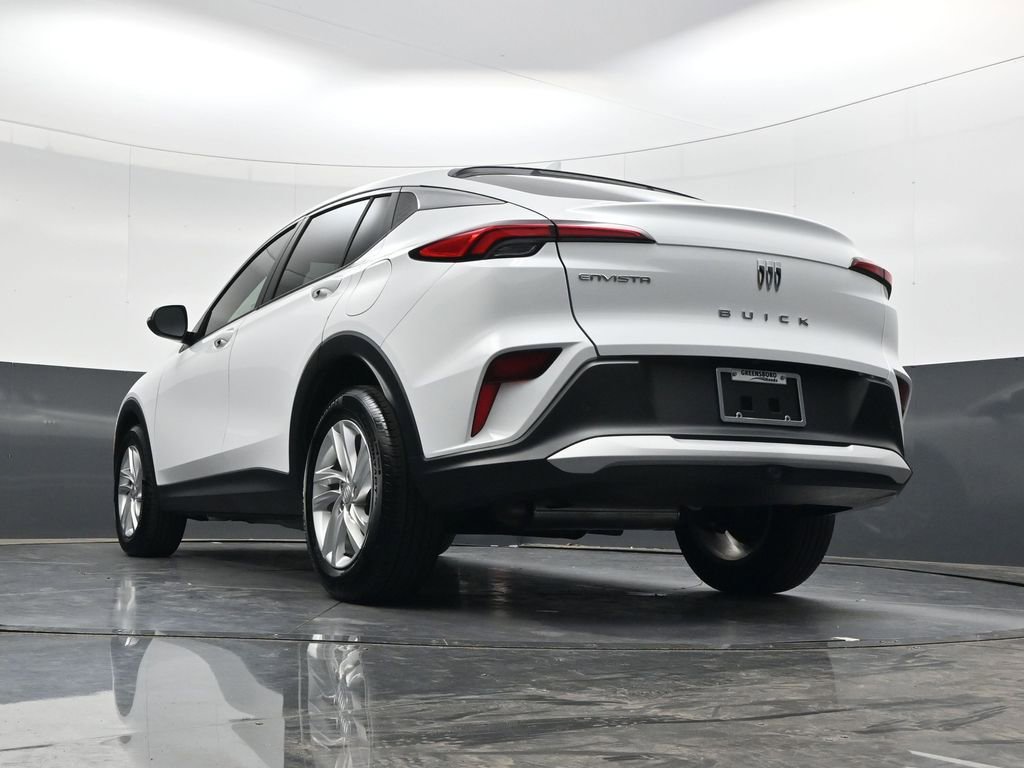 Used 2025 Buick Envista Preferred image 29