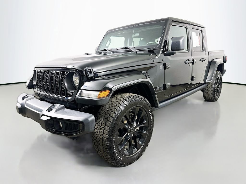 Used 2024 Jeep Gladiator Sport image 3