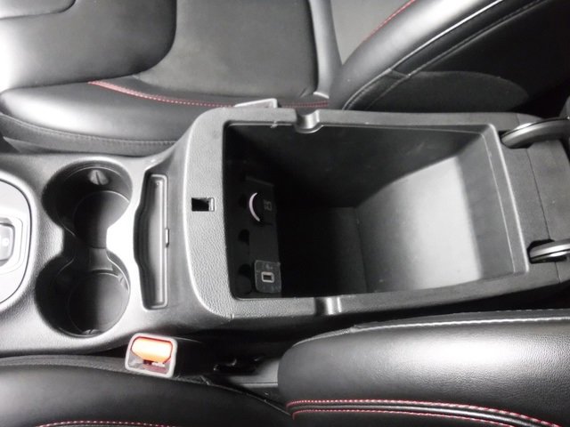 Used 2020 Jeep Cherokee Trailhawk w/ Cold Weather Group image 20