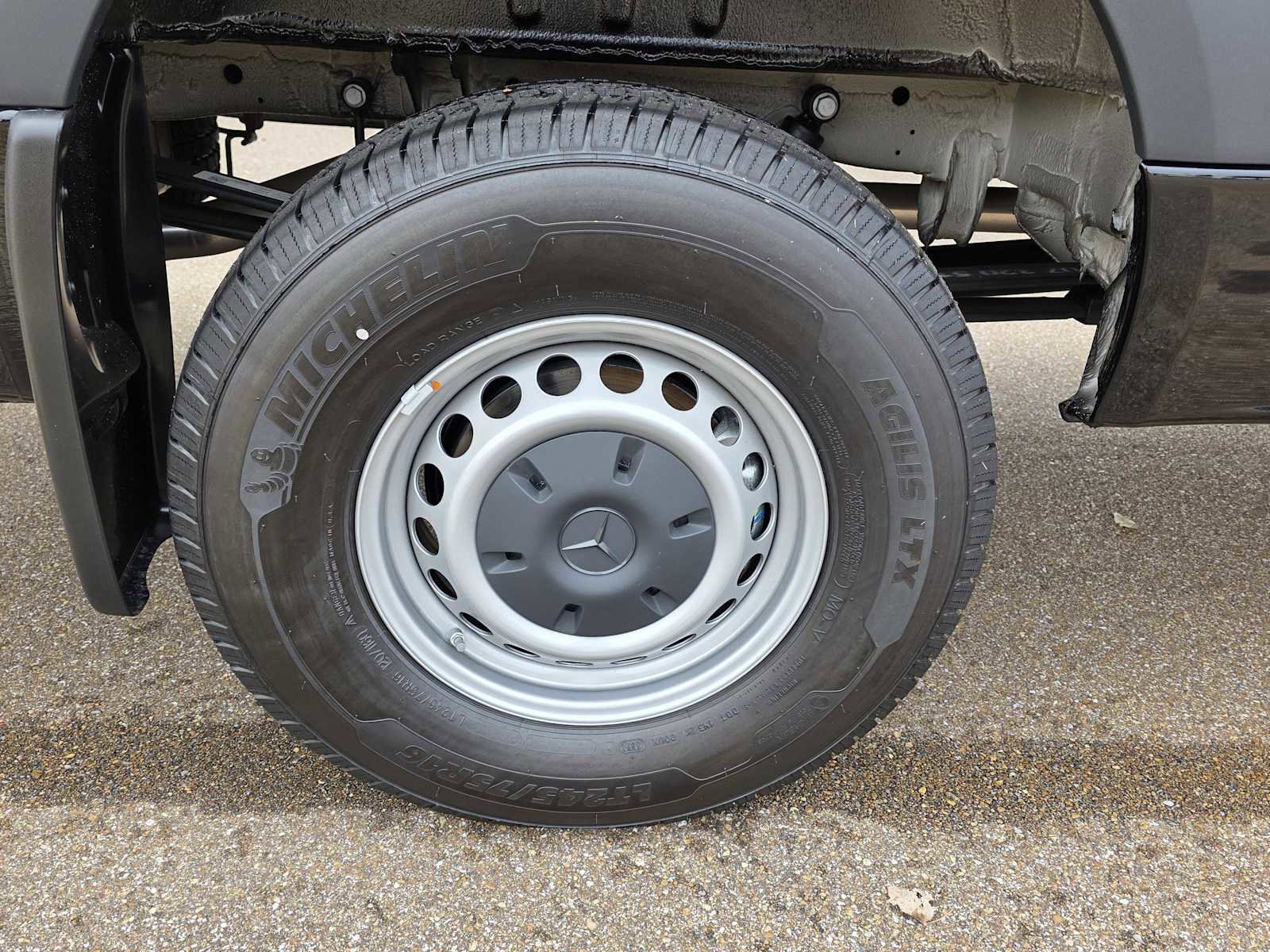 New 2026 Mercedes-Benz Sprinter 2500 image 24