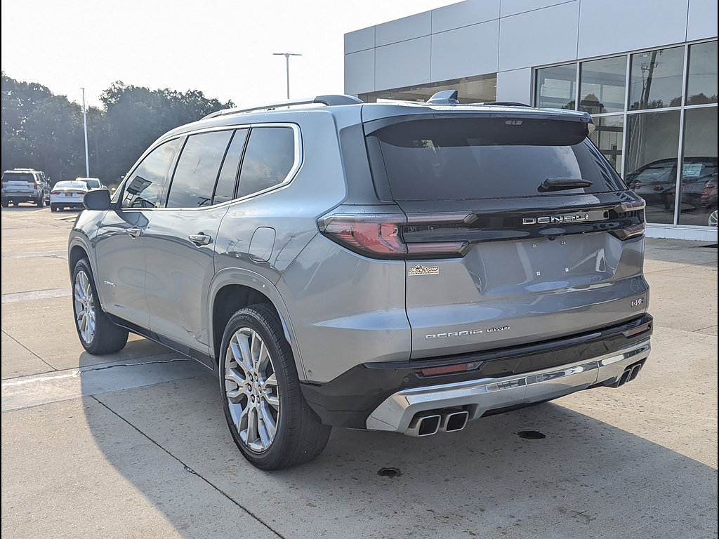 Used 2024 GMC Acadia Denali w/ Super Cruise Package AWD/4WD image 8