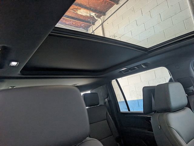 New 2026 Chevrolet Suburban Z71 w/ Z71 Off-Road Package image 12