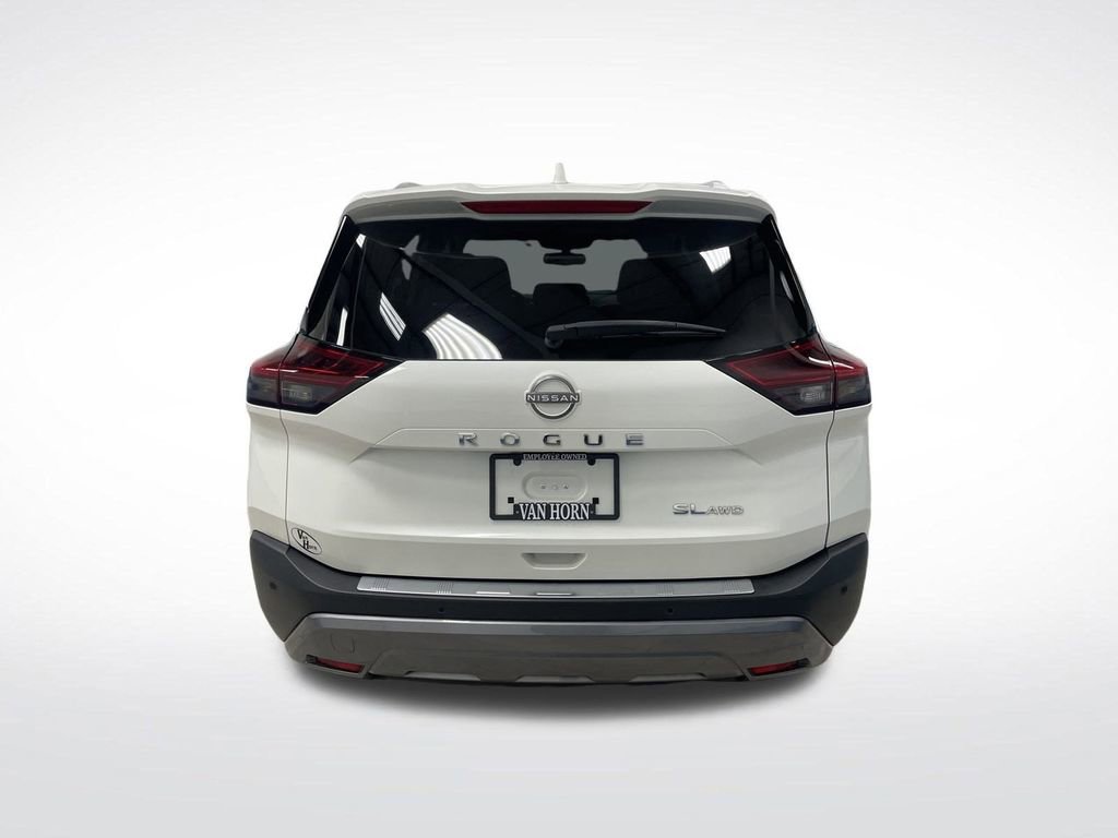 Used 2023 Nissan Rogue SL w/ SL Premium Package image 15