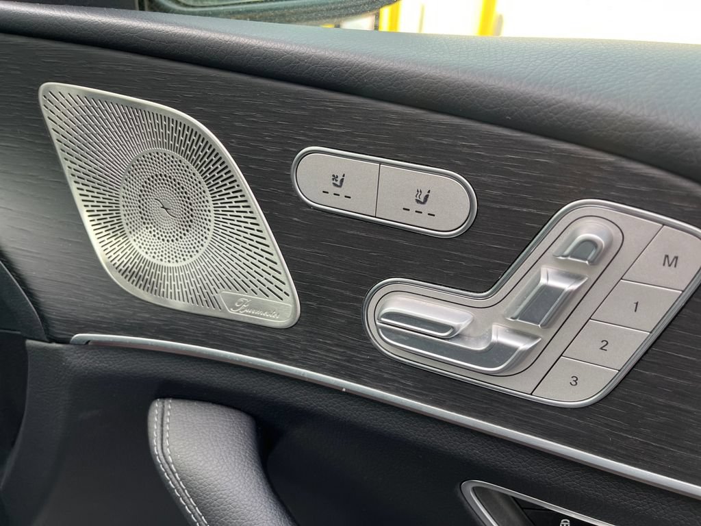 Certified 2024 Mercedes-Benz GLE 450e 4MATIC image 16