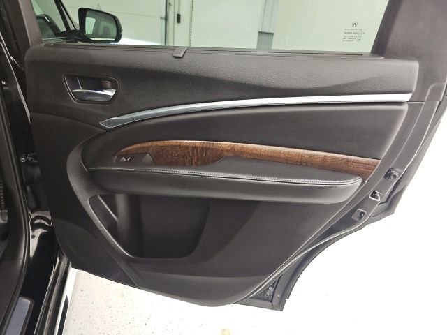 Used 2017 Acura MDX SH-AWD w/ Advance Package image 37