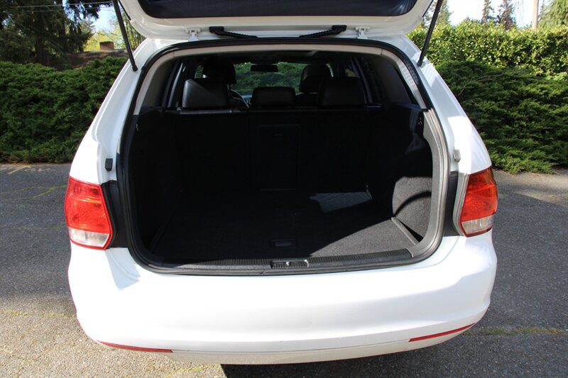 Used 2014 Volkswagen Jetta TDI FWD image 17
