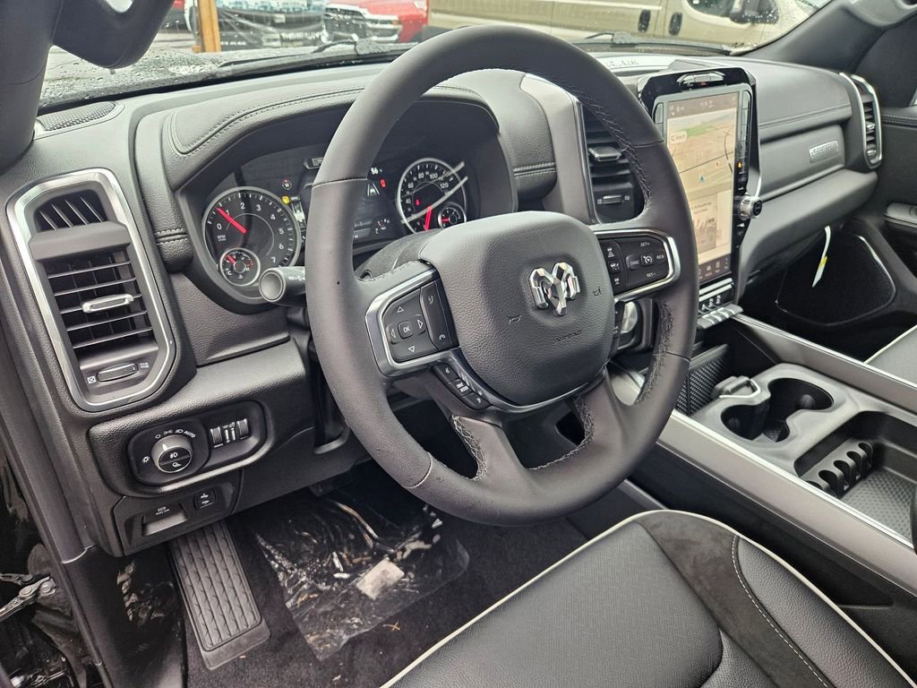 New 2026 RAM 1500 Laramie AWD/4WD image 13