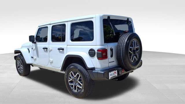 Used 2025 Jeep Wrangler Sahara image 6