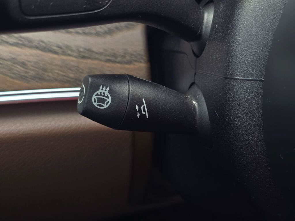 Used 2022 Mercedes-Benz E 350 4MATIC Sedan image 45