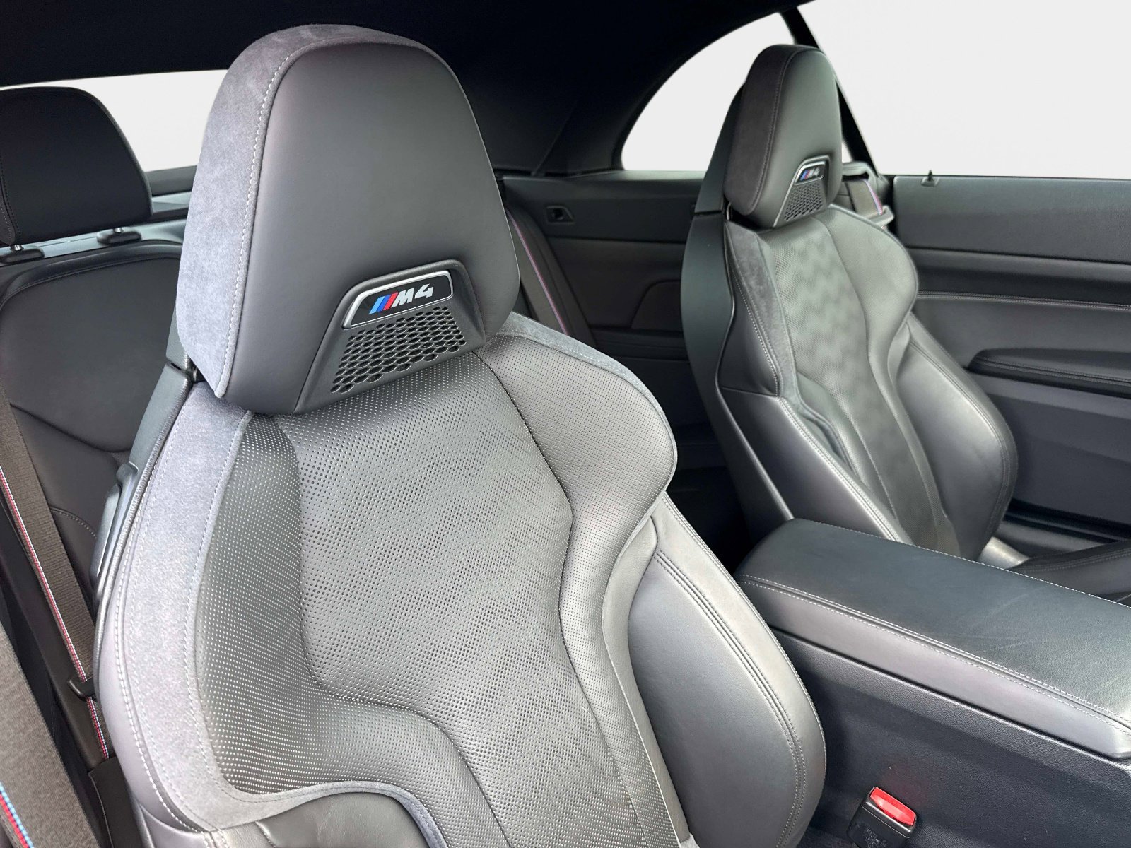 Used 2023 BMW M4 xDrive Competition image 29