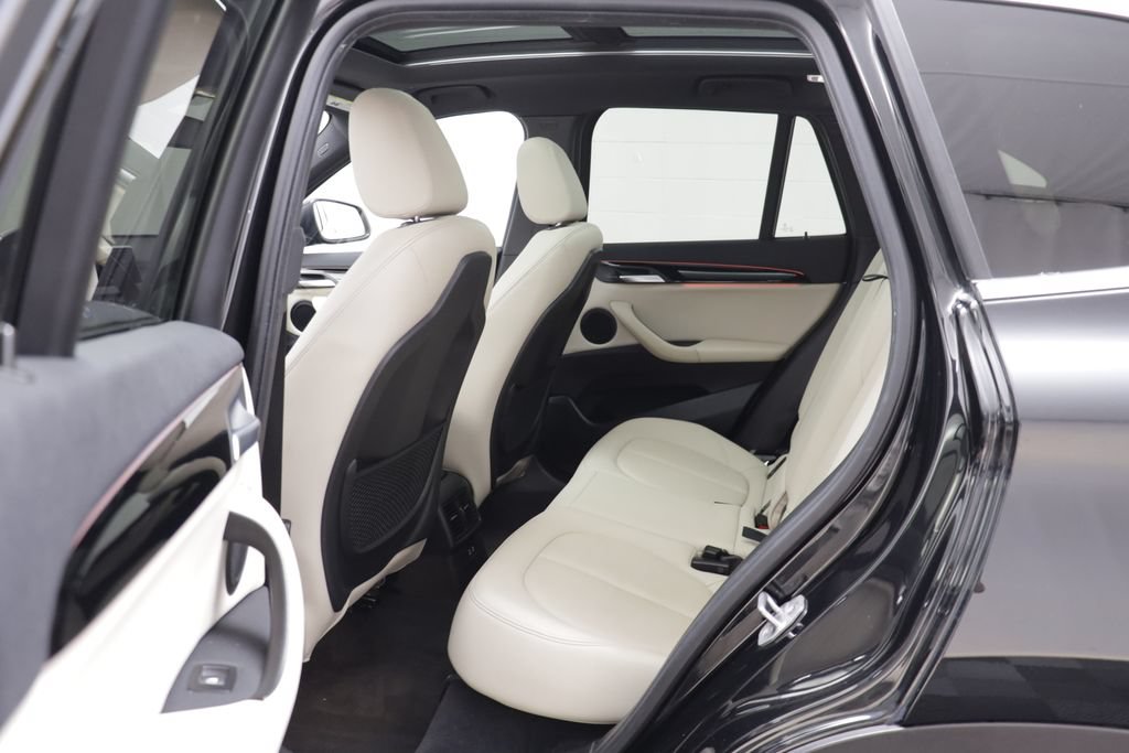 Used 2021 BMW X1 xDrive28i w/ Convenience Package AWD/4WD image 15