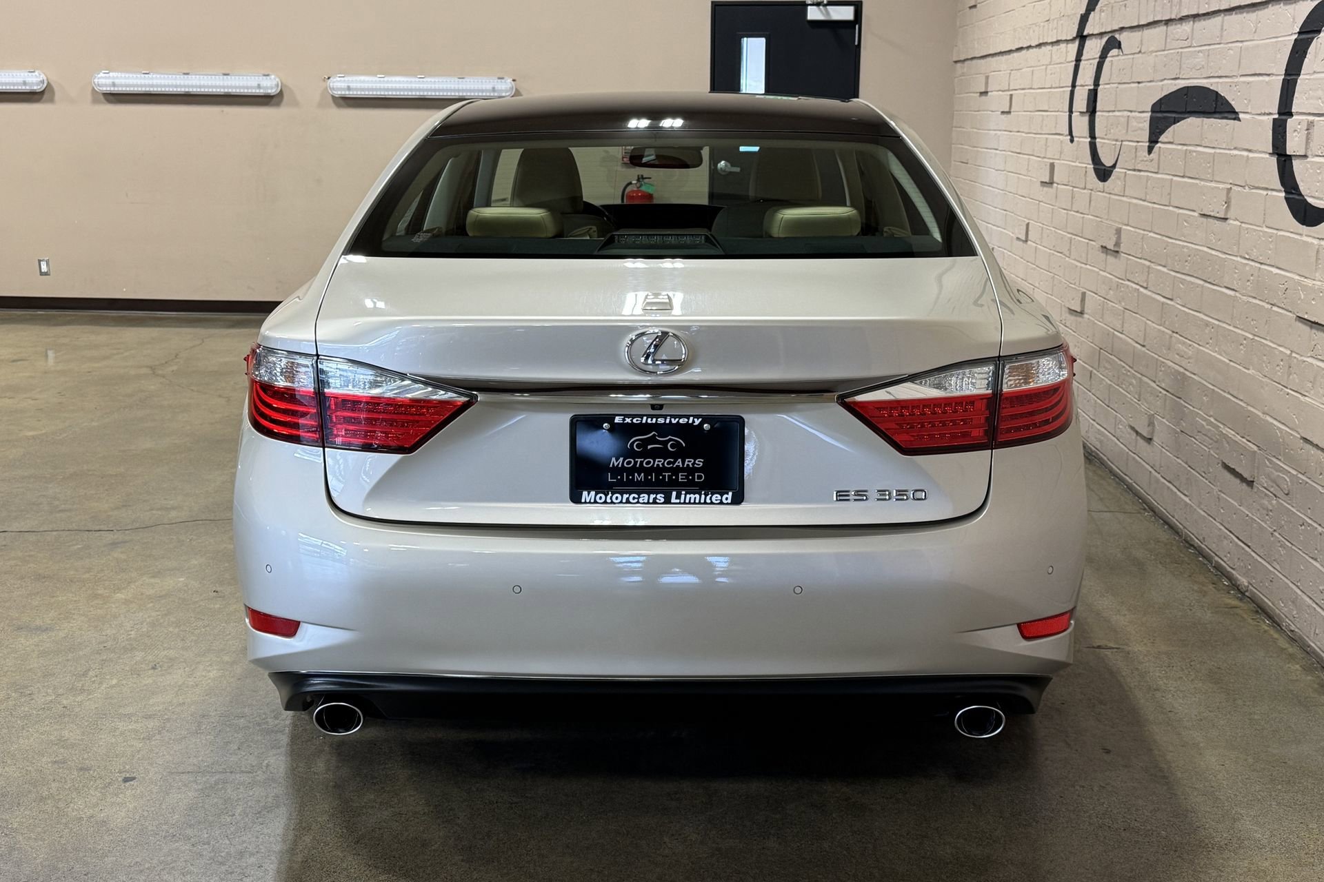 Used 2013 Lexus ES 350 image 4