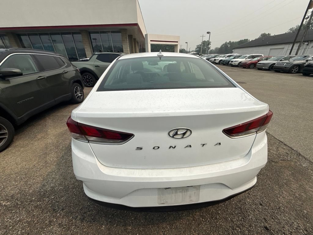 Used 2018 Hyundai Sonata SEL FWD image 3