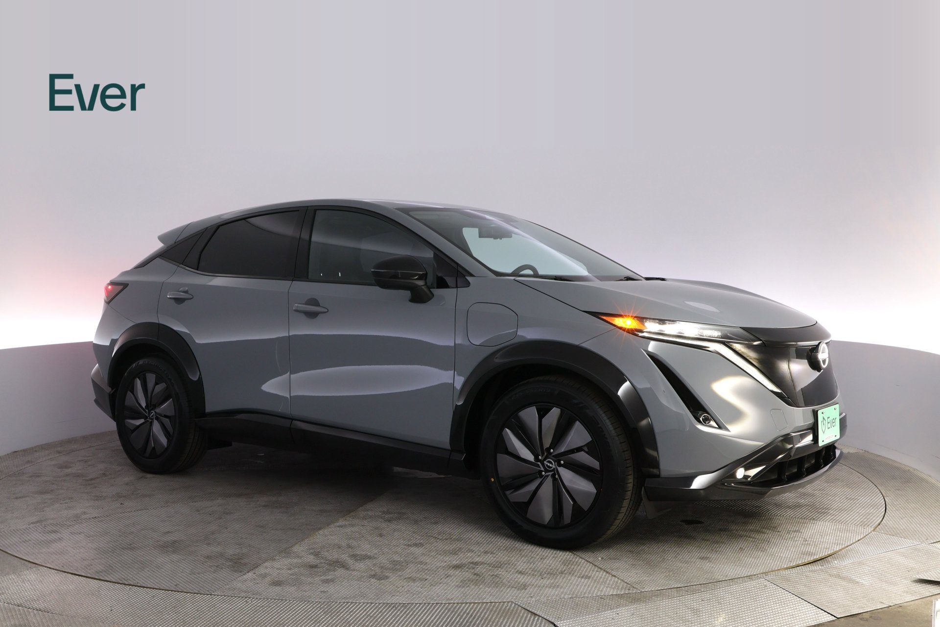 Used 2024 Nissan Ariya AWD image 14