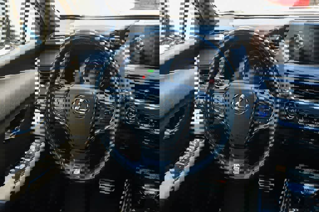 Used 2021 Lexus UX 250h F Sport w/ Accessory Package (Z1) AWD/4WD image 15