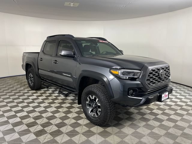 Used 2023 Toyota Tacoma TRD Off-Road w/ Advanced Technology Package AWD/4WD image 24
