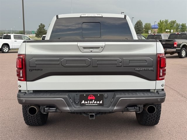 Used 2017 Ford F150 Raptor w/ Equipment Group 802A Luxury AWD/4WD image 6