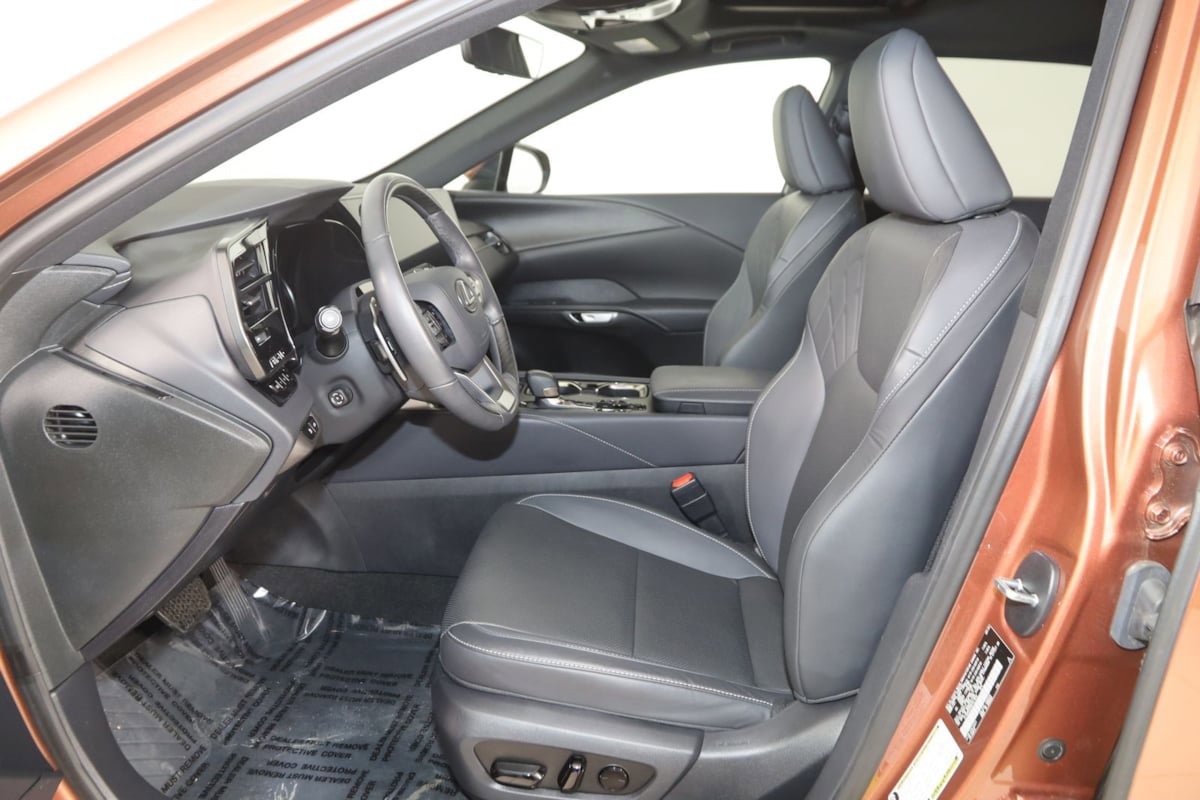 Used 2024 Lexus RX 350 Premium w/ Convenience Package image 12