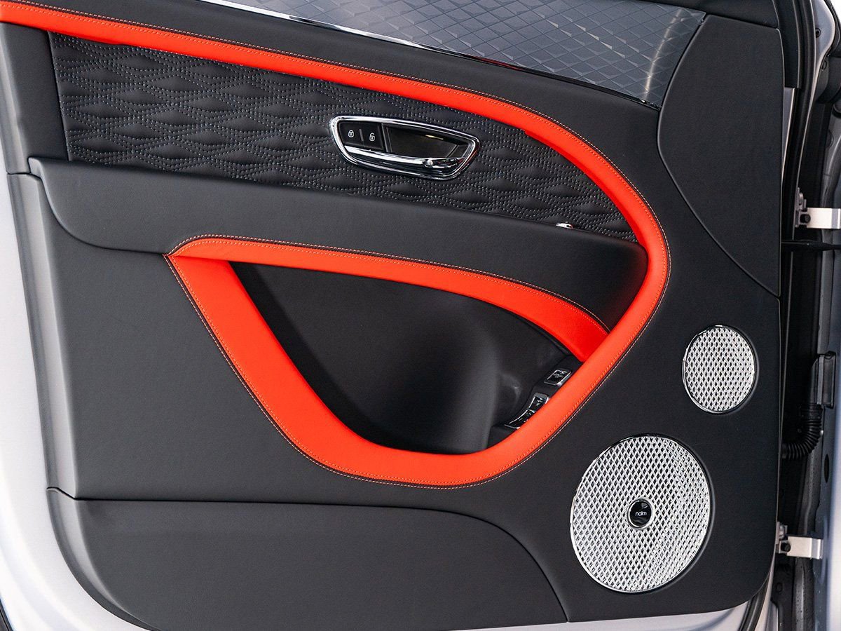 New 2026 Bentley Bentayga Speed image 2