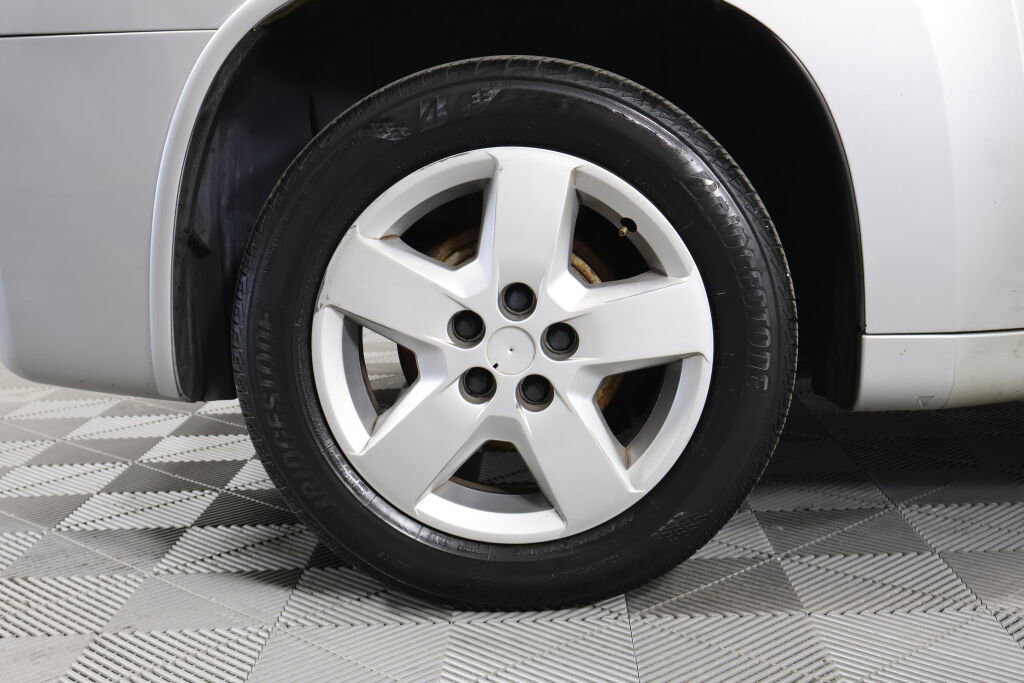 Used 2010 Chevrolet HHR LT image 7