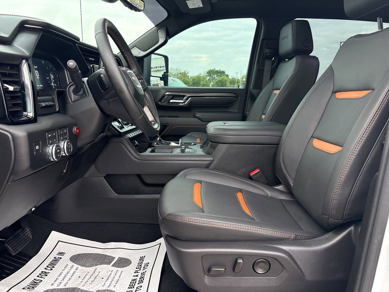 Used 2026 GMC Sierra 2500 AT4 w/ AT4 Premium Plus Package image 17