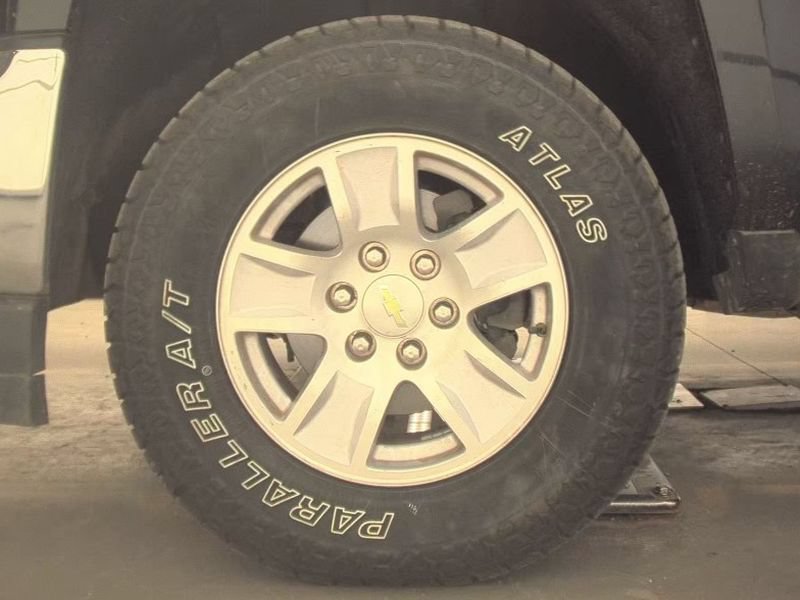 Used 2018 Chevrolet Silverado 1500 LTZ AWD/4WD image 25