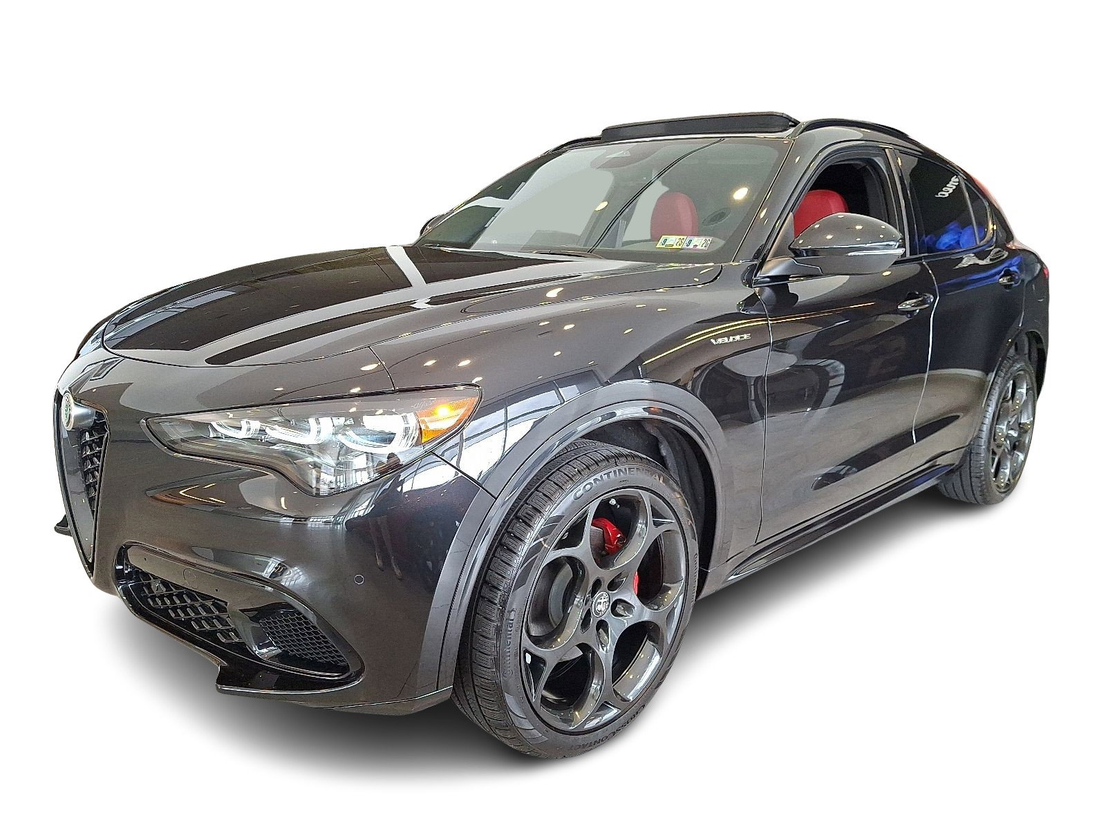 New 2025 Alfa Romeo Stelvio Sprint image 2