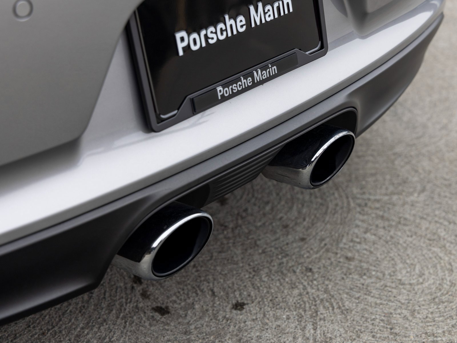 Certified 2017 Porsche 911 Carrera 4S image 20