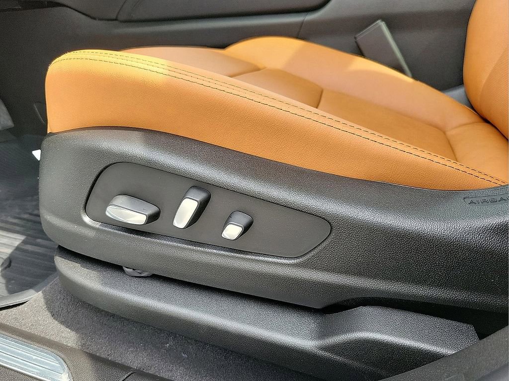 New 2026 Cadillac XT5 Premium Luxury image 12