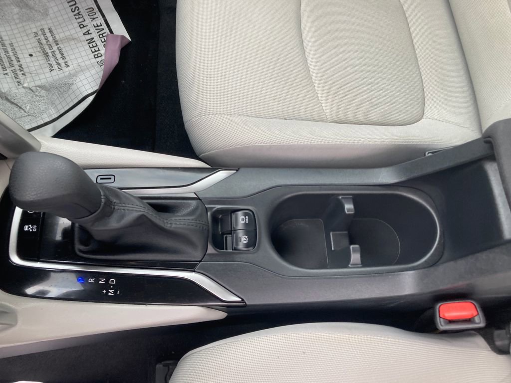 Used 2023 Toyota Corolla Cross L image 30