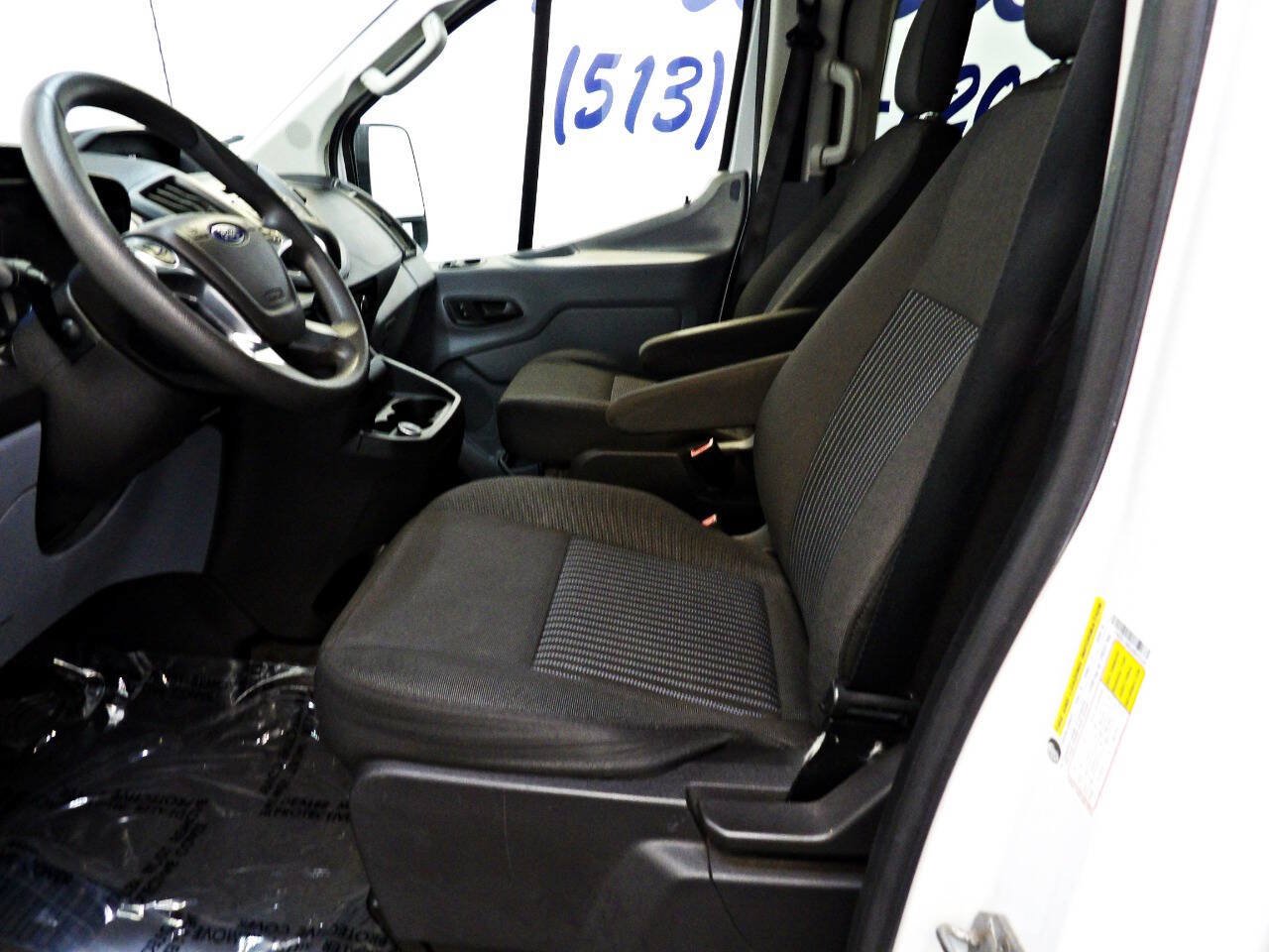 Used 2018 Ford Transit 150 XL RWD image 7