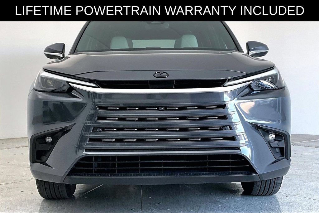 Used 2025 Lexus TX 350 FWD w/ Technology Package image 4