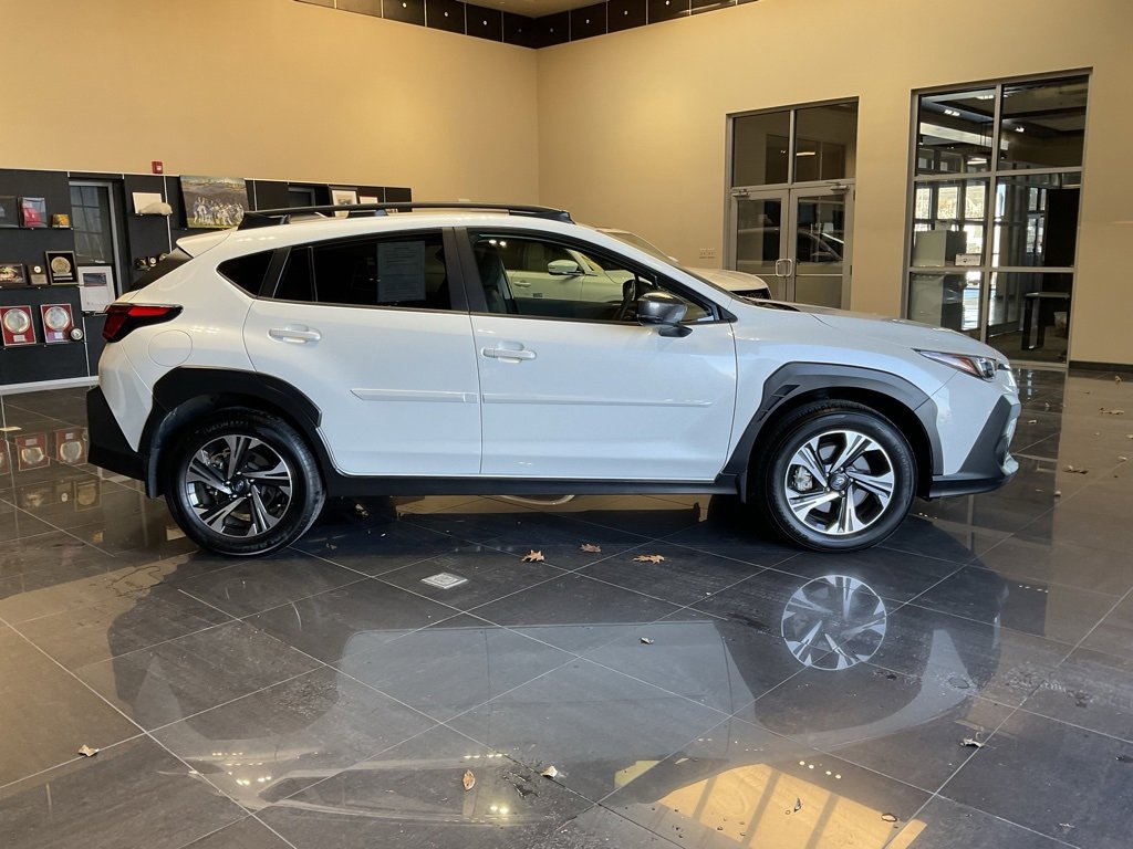 Used 2024 Subaru Crosstrek 2.0i Premium image 6