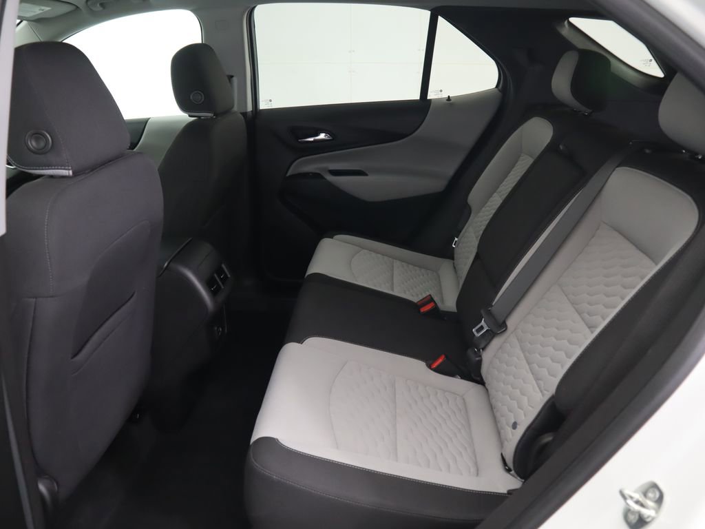 Used 2021 Chevrolet Equinox LS w/ LS Convenience Package image 19