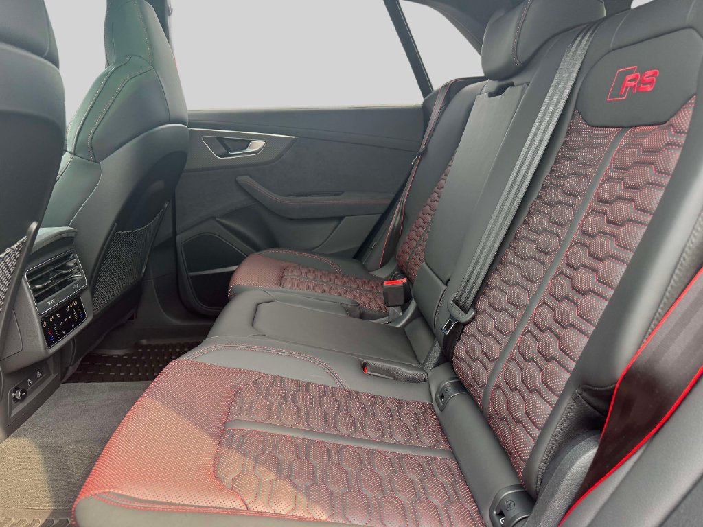 Used 2025 Audi RS Q8 performance AWD/4WD image 11