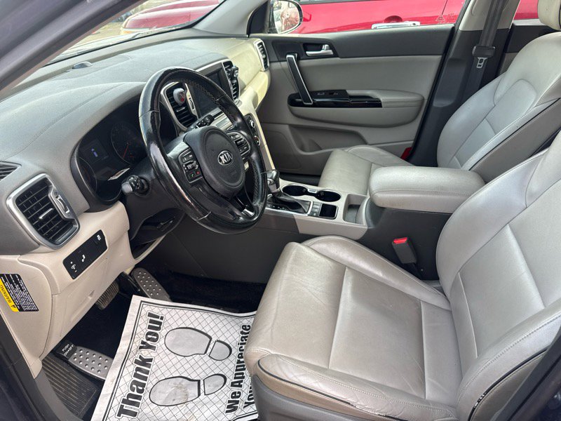 Used 2018 Kia Sportage EX w/ EX Premium Package image 8