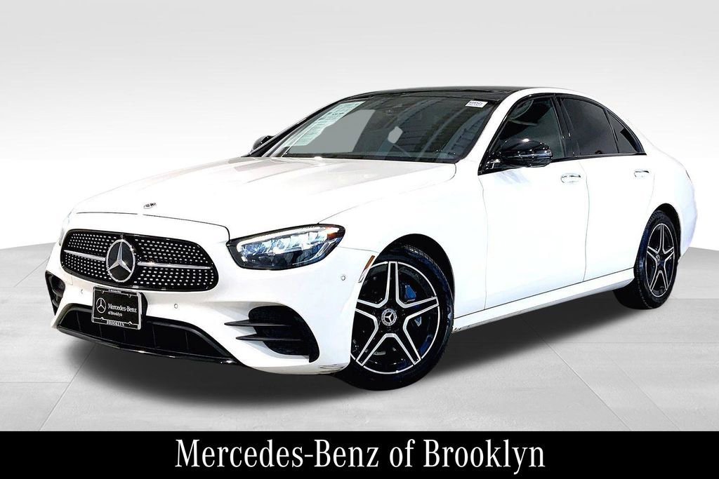 Used 2022 Mercedes-Benz E 350 4MATIC Sedan image 3